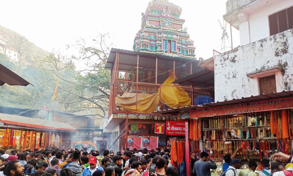 How to reach Neelkanth Mahadev Temple from Rishikesh